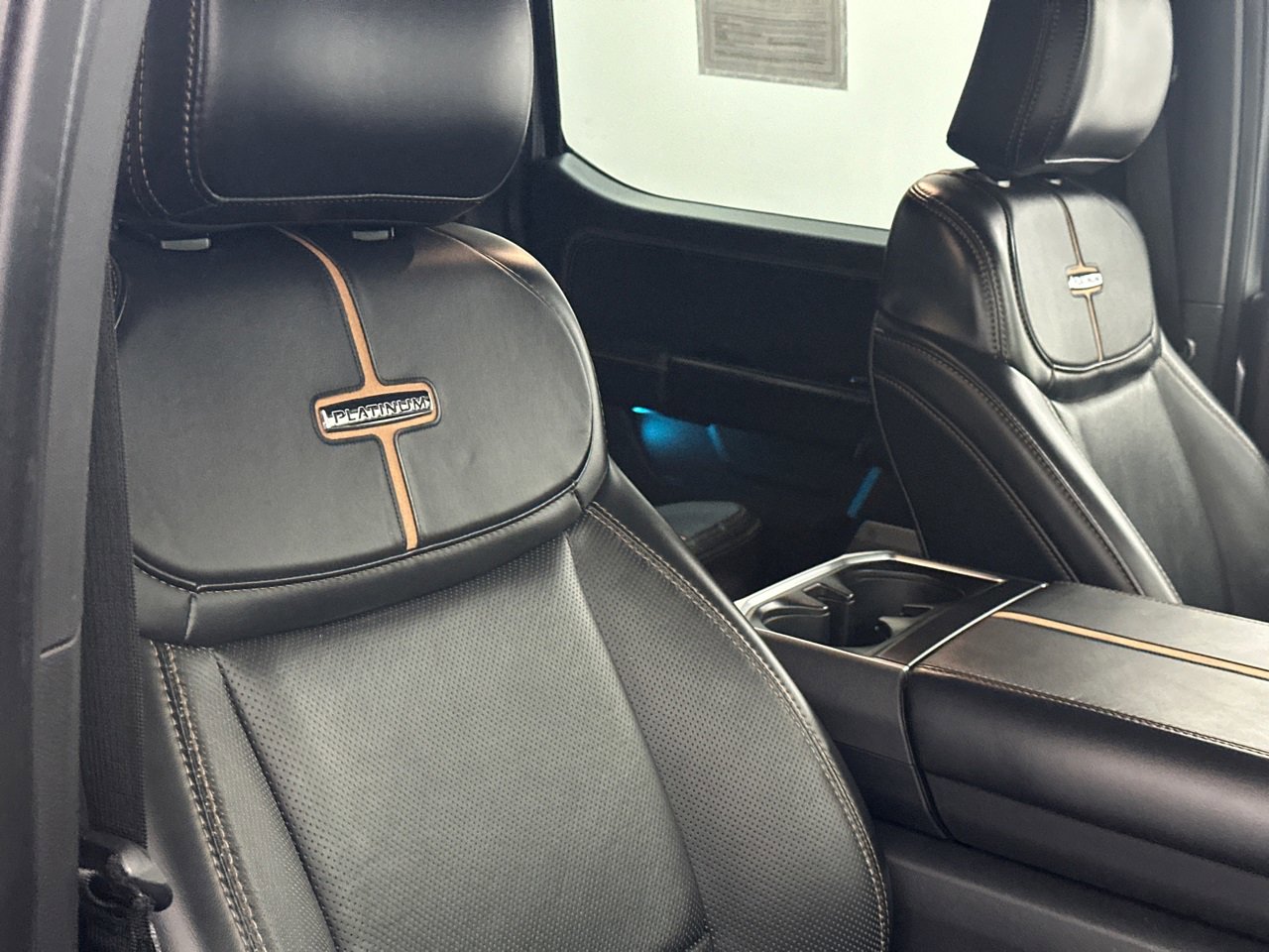 Used 2023 Ford F150 Platinum image 11