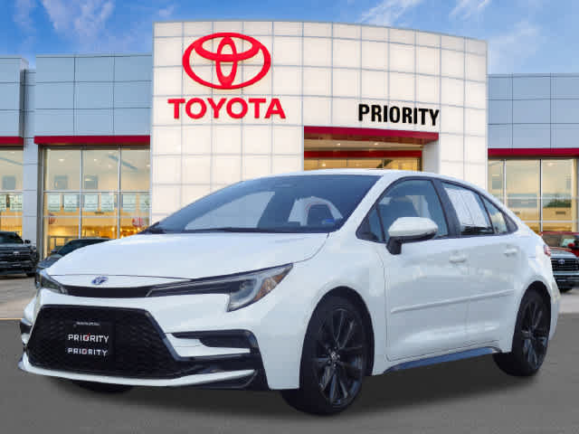 Used 2023 Toyota Corolla SE w/ SE Package