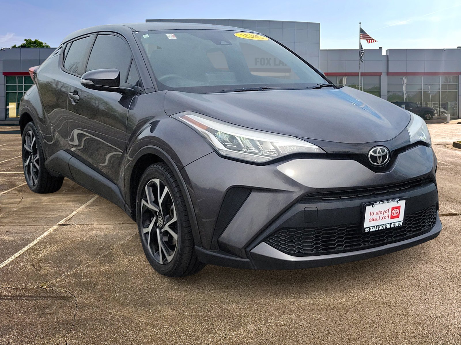 Used 2021 Toyota C-HR XLE FWD video 2