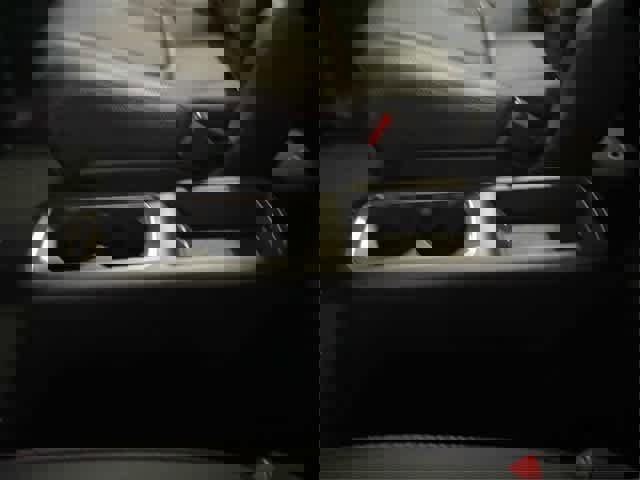 New 2025 Nissan Armada SL w/ Captain's Chari Seat Package image 27