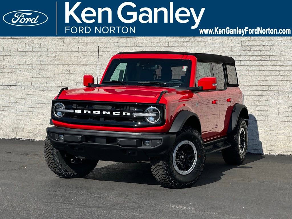 New 2024 Ford Bronco Outer Banks w/ Sasquatch Package AWD/4WD image 1