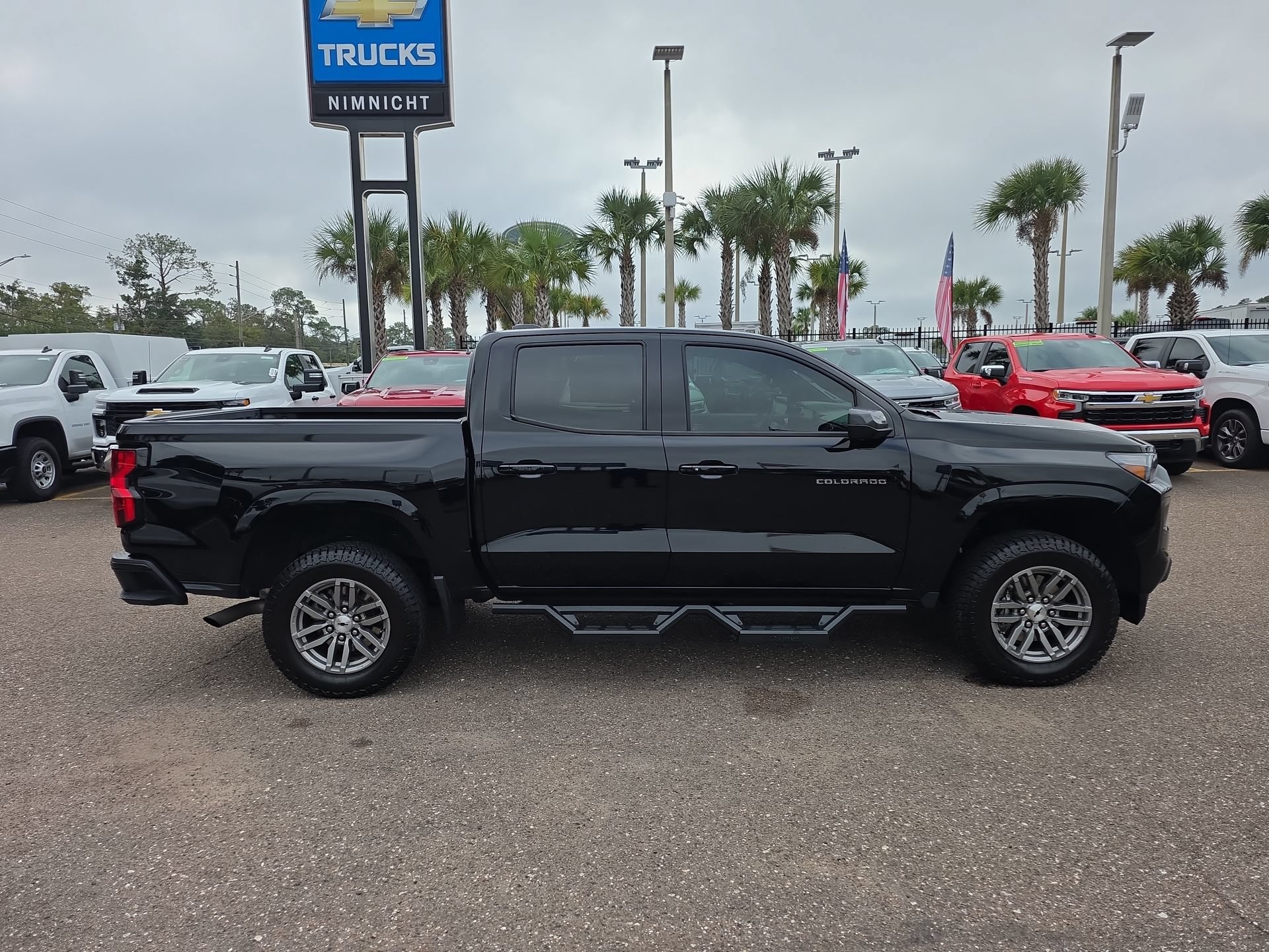 Used 2023 Chevrolet Colorado LT w/ LT Convenience Package RWD image 17