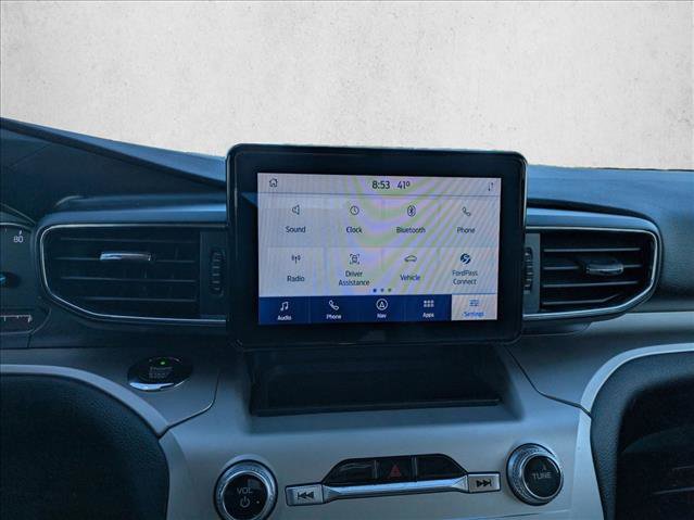 Used 2020 Ford Explorer XLT w/ Equipment Group 202A image 11