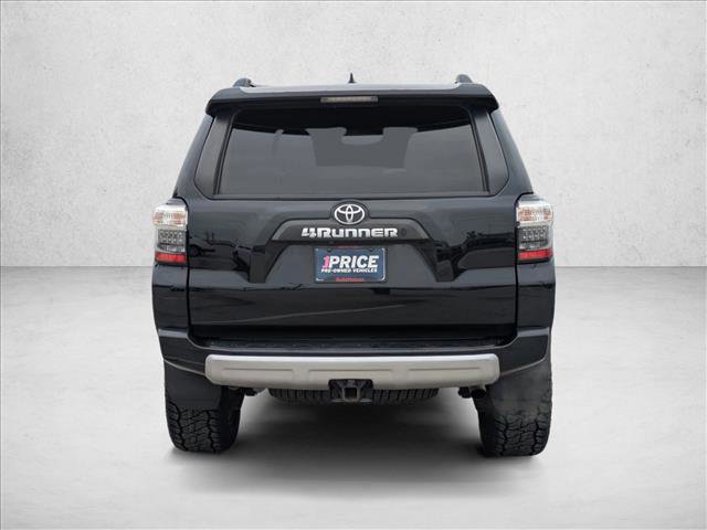 Used 2022 Toyota 4Runner TRD Off-Road image 6