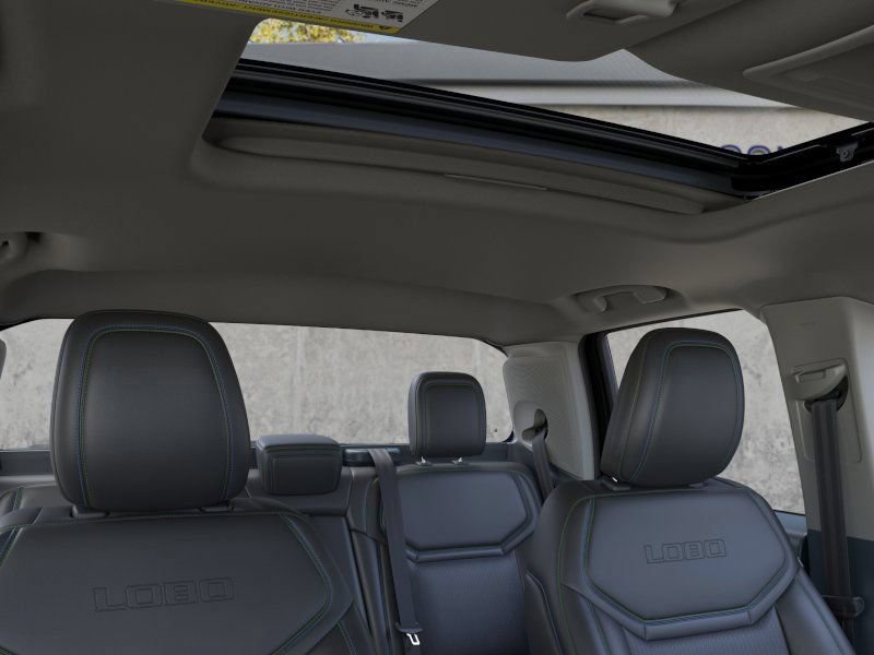 New 2026 Ford Maverick Lobo AWD/4WD image 12