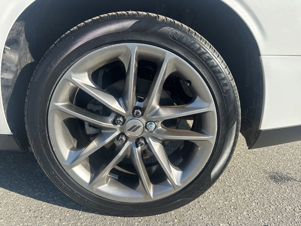 Used 2021 Dodge Challenger GT w/ Driver Convenience Group AWD/4WD image 32