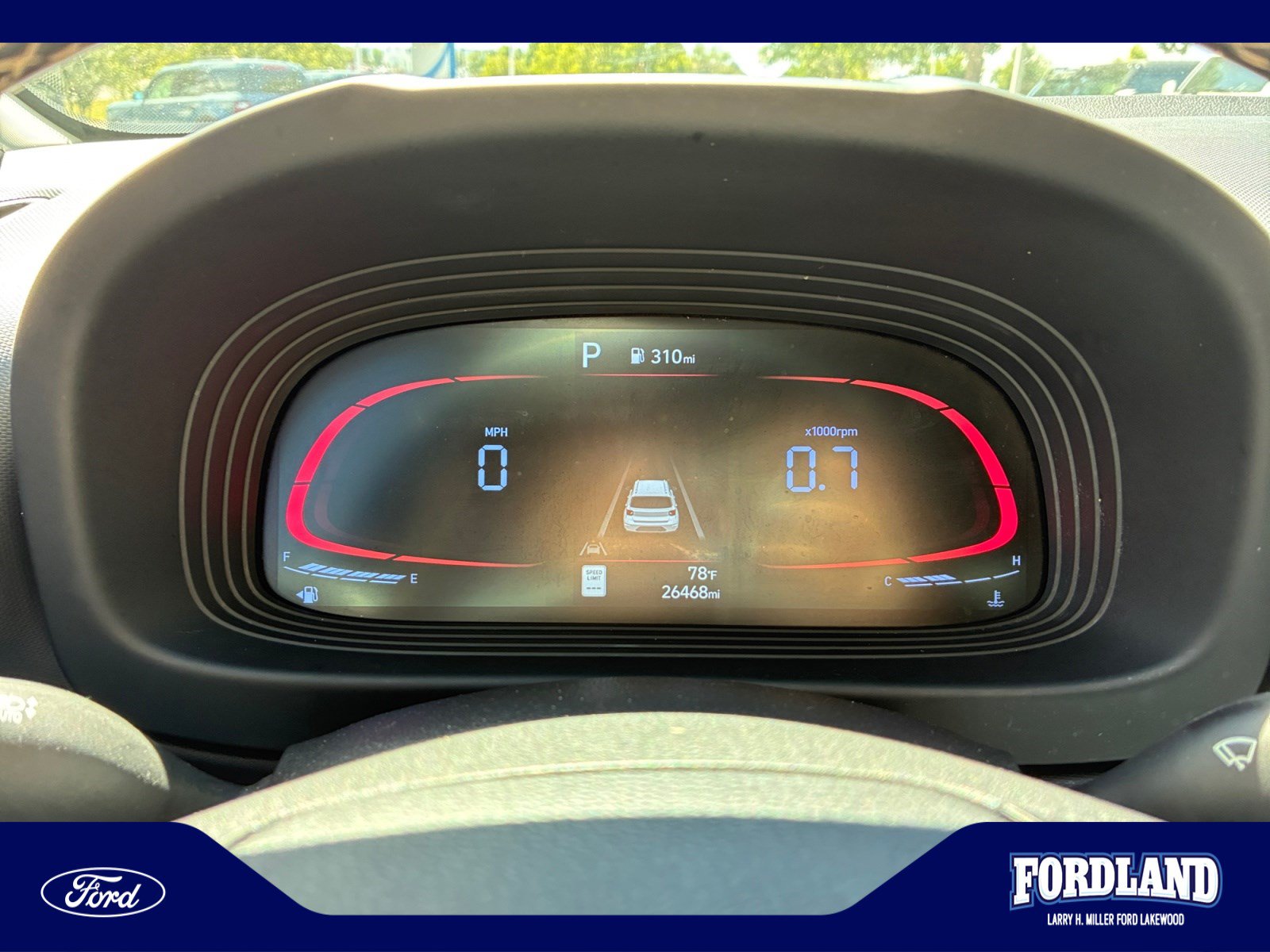Used 2023 Hyundai Venue Limited FWD image 10