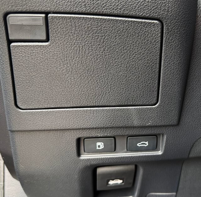 Certified 2025 Lexus ES 300h w/ Premium Package FWD image 15