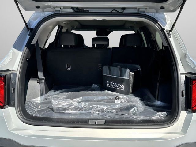 New 2026 Kia Sorento S w/ S Panoramic Sunroof Package FWD image 12