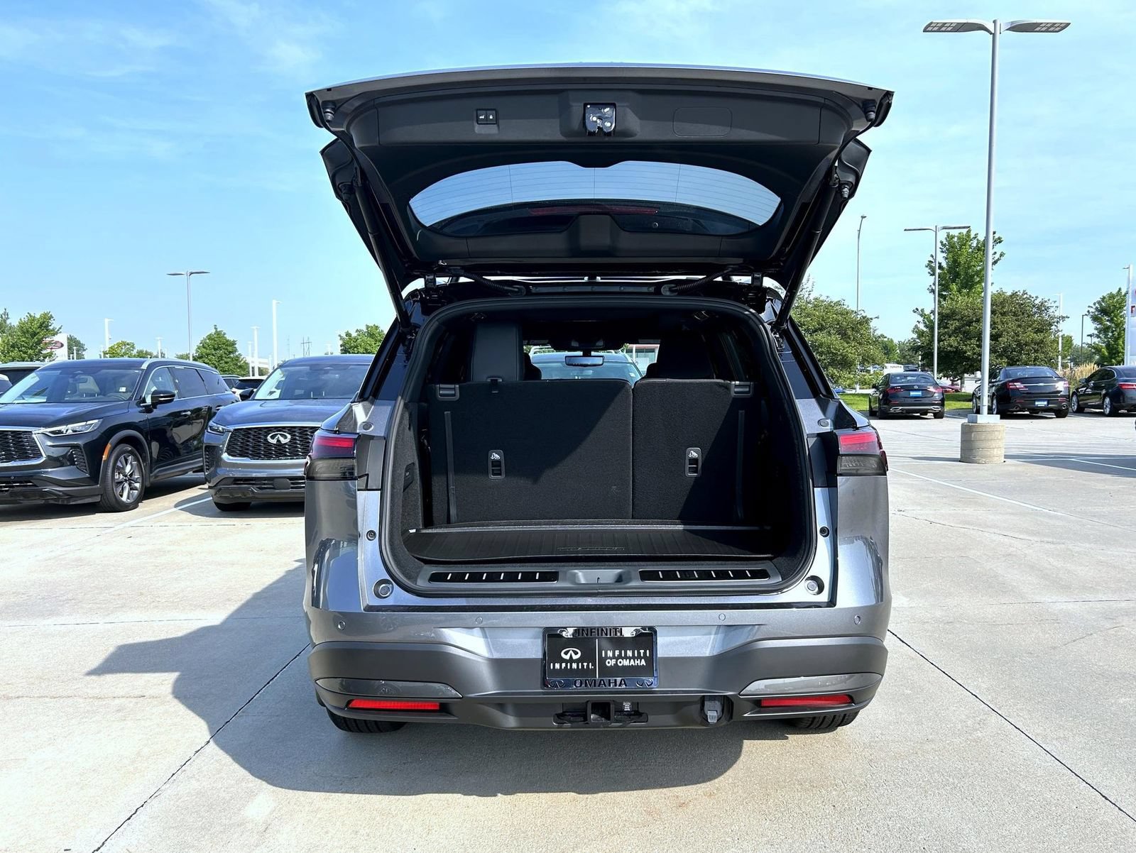 New 2027 INFINITI QX60 Autograph w/ Dark Cargo Package AWD/4WD image 23