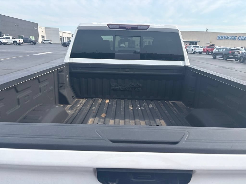 Used 2023 Chevrolet Silverado 3500 High Country AWD/4WD image 14