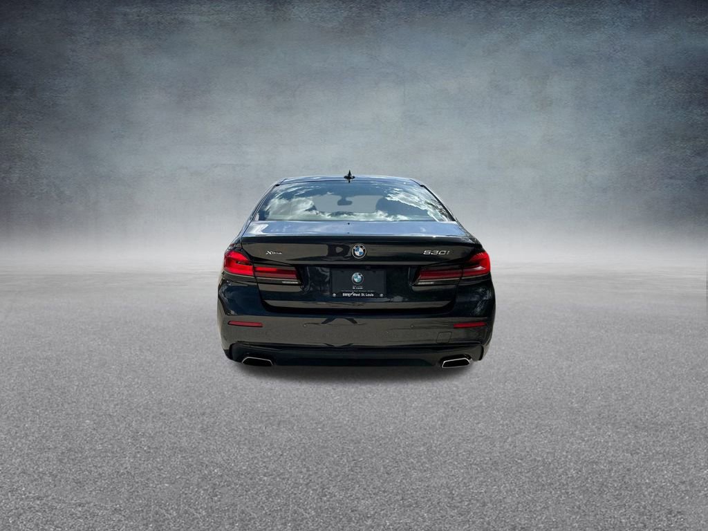 Used 2022 BMW 530i xDrive w/ Convenience Package image 8