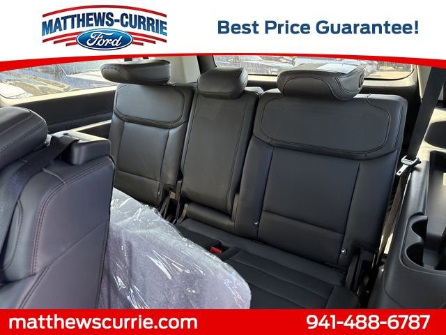 New 2025 Ford Expedition Max Active image 13