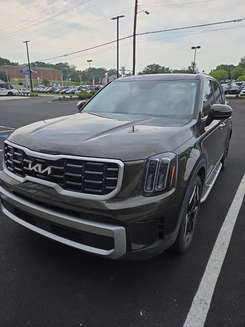 Used 2023 Kia Telluride S w/ S Sunroof Package AWD/4WD image 2