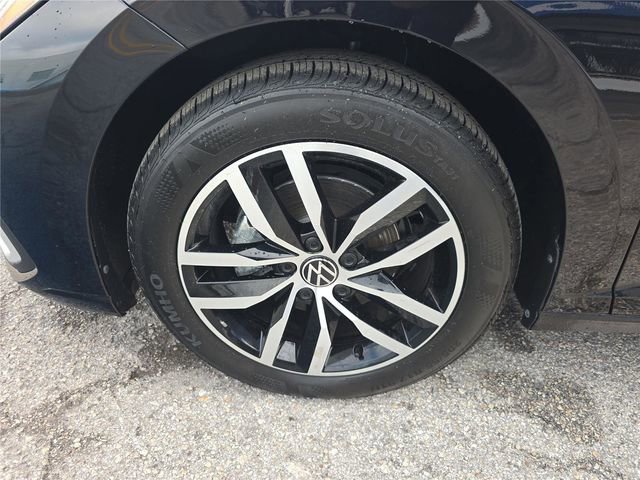 New 2026 Volkswagen Jetta SE image 8