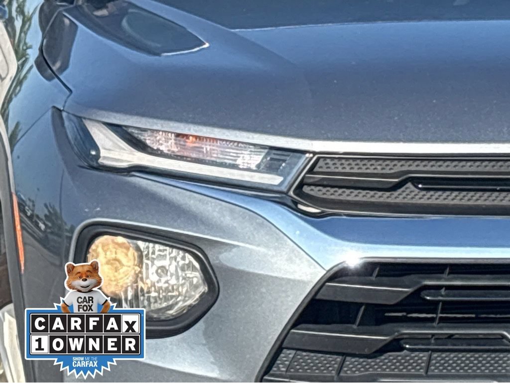 Used 2022 Chevrolet TrailBlazer LS AWD/4WD image 2