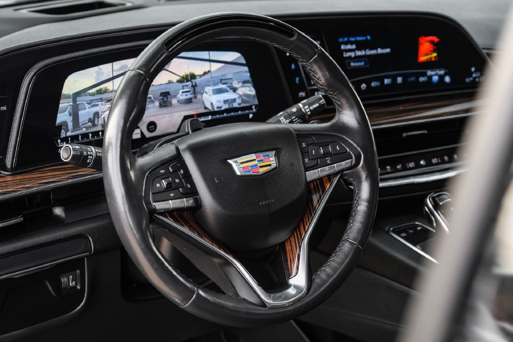 Used 2023 Cadillac Escalade ESV Premium Luxury RWD image 13
