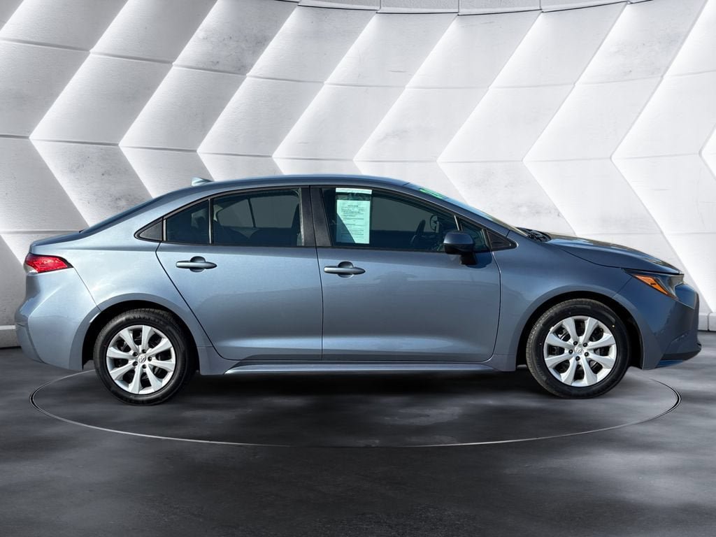 Used 2024 Toyota Corolla LE FWD image 6