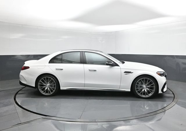 New 2026 Mercedes-Benz E 53 AMG e 4MATIC Sedan image 26