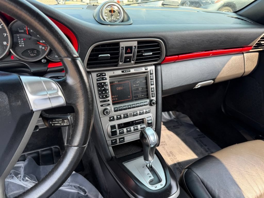 Used 2007 Porsche 911 Carrera RWD image 18