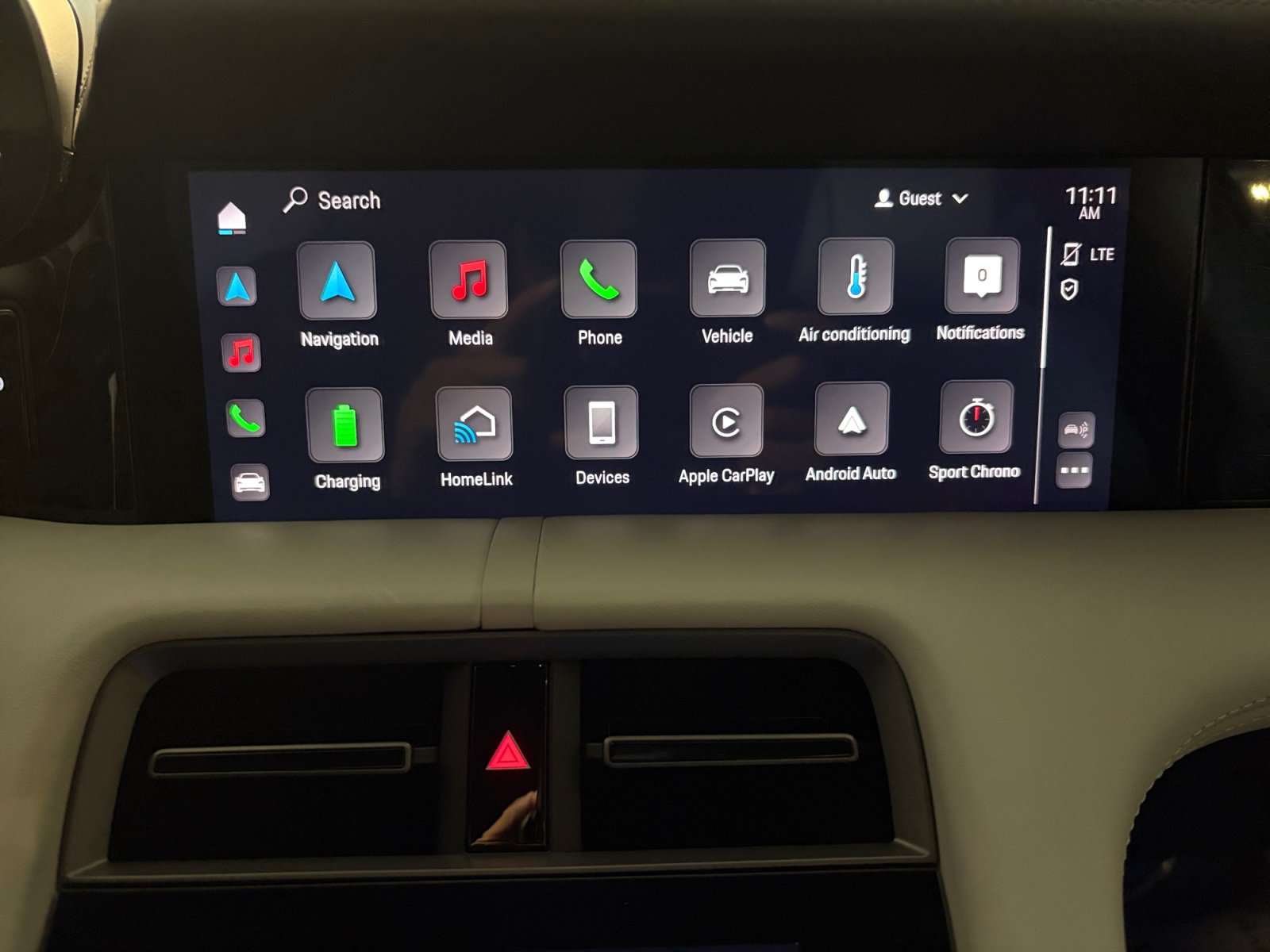 Certified 2022 Porsche Taycan 4S AWD/4WD image 39