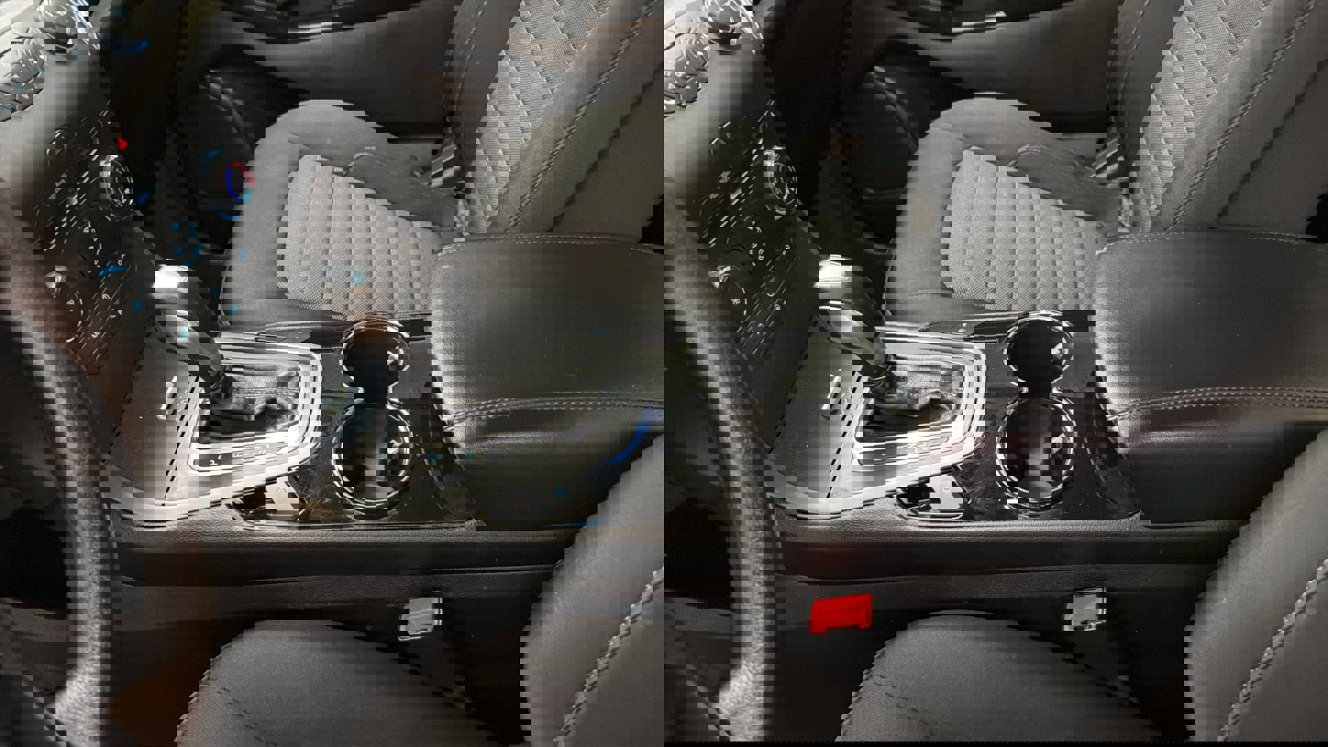 Used 2016 Ford Edge SE image 26