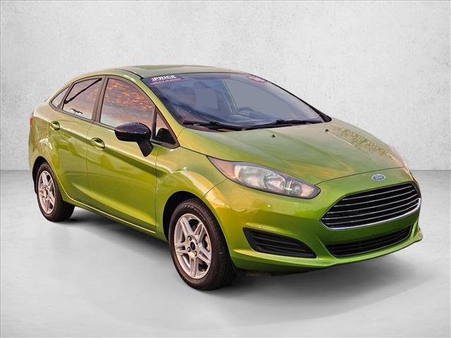 Used 2018 Ford Fiesta SE image 3