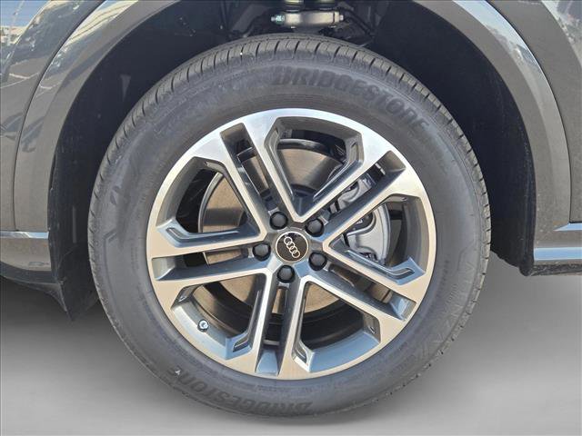 New 2025 Audi Q5 Premium AWD/4WD image 10