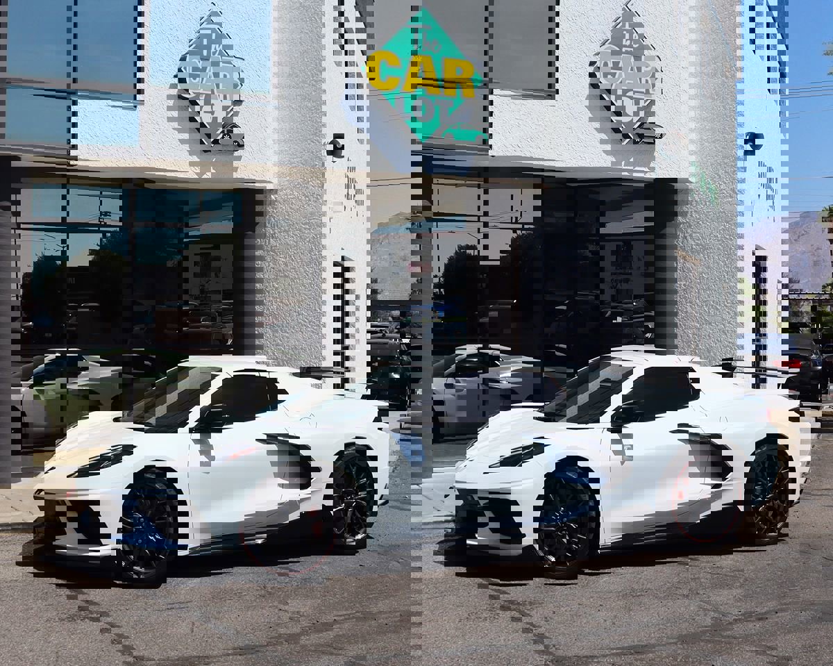 Used 2023 Chevrolet Corvette Stingray Premium Conv w/ Z51 Performance Package image 4