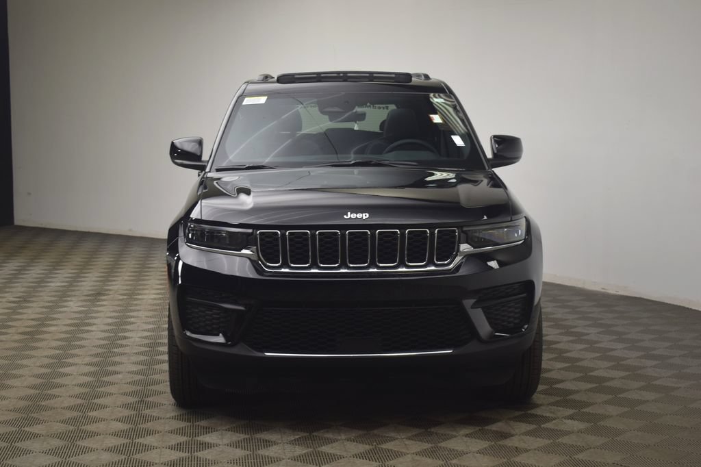 New 2026 Jeep Grand Cherokee Laredo X AWD/4WD video 2