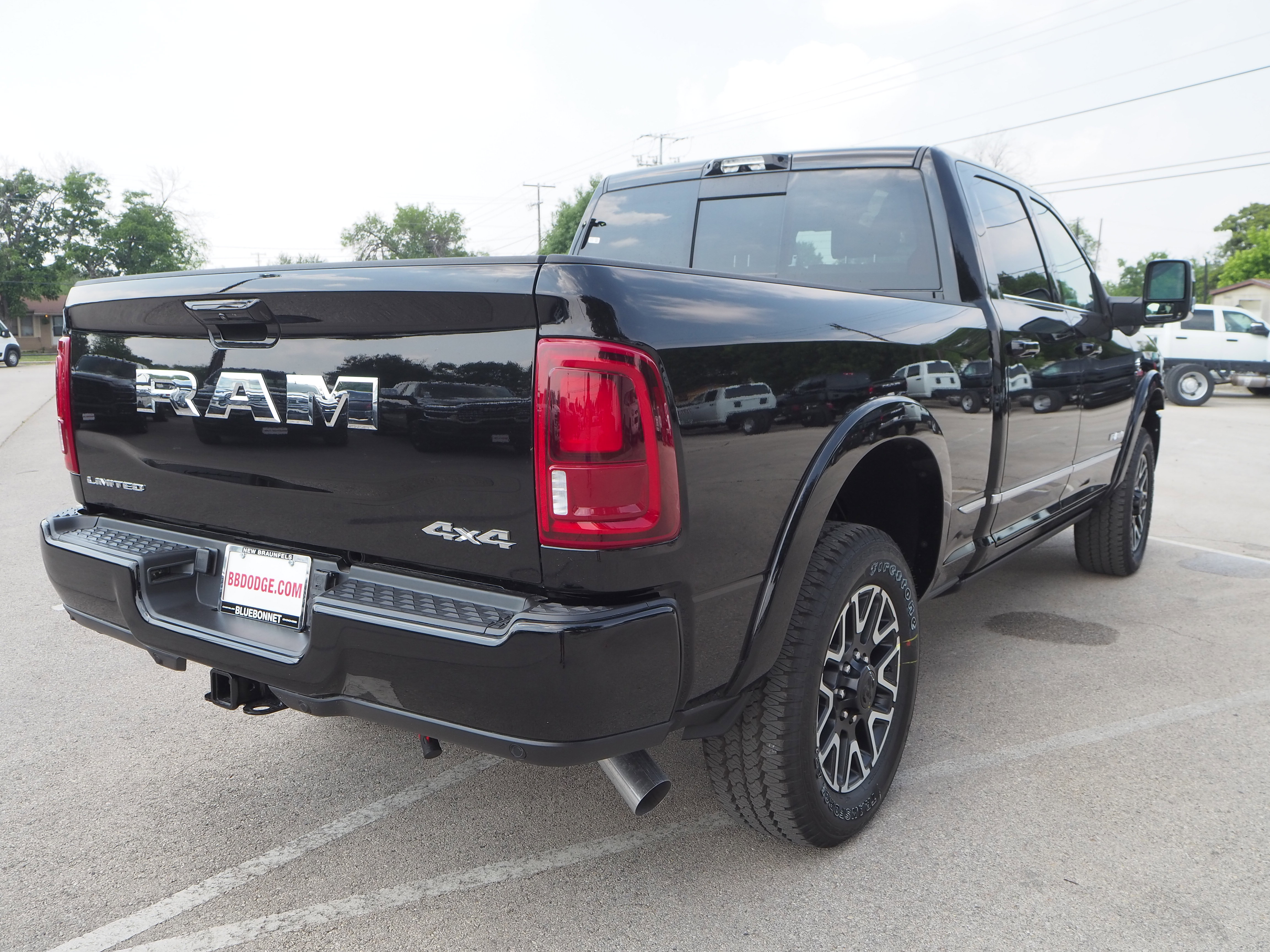 New 2025 RAM 2500 Limited AWD/4WD image 6