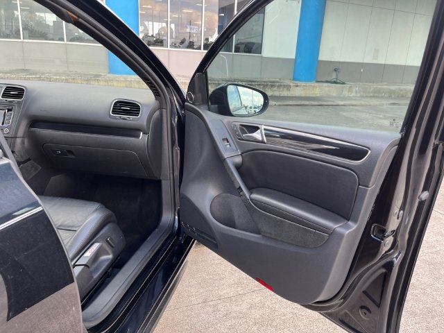 Used 2011 Volkswagen GTI 4-Door FWD image 19