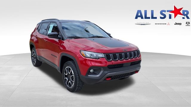 Used 2025 Jeep Compass Trailhawk image 1