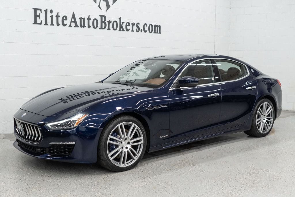 Used 2018 Maserati Ghibli S GranLusso RWD image 37