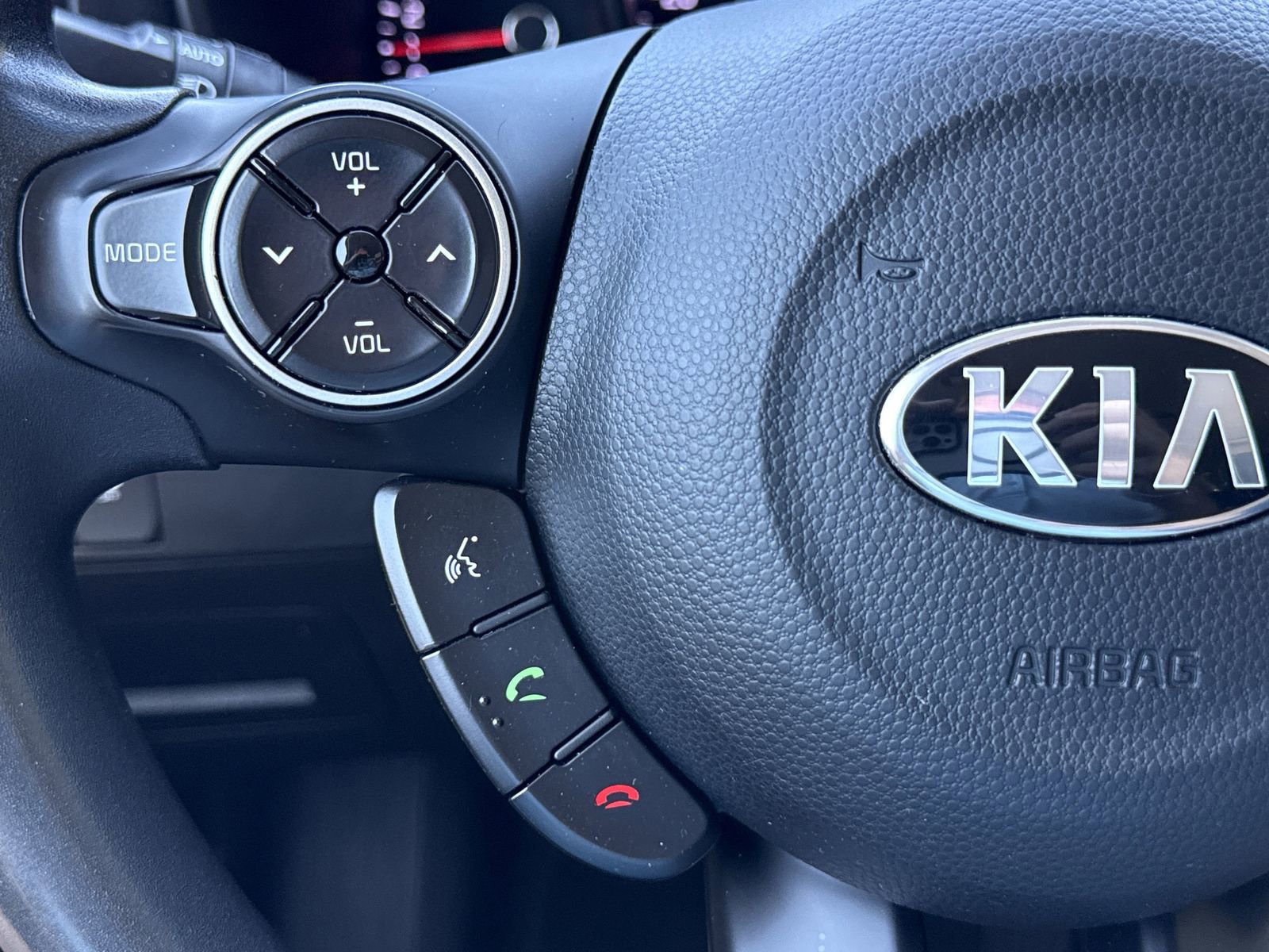 Used 2019 Kia Soul FWD image 17