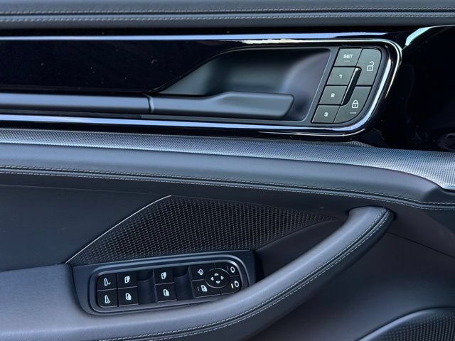 New 2026 Porsche Panamera 4 AWD/4WD image 14