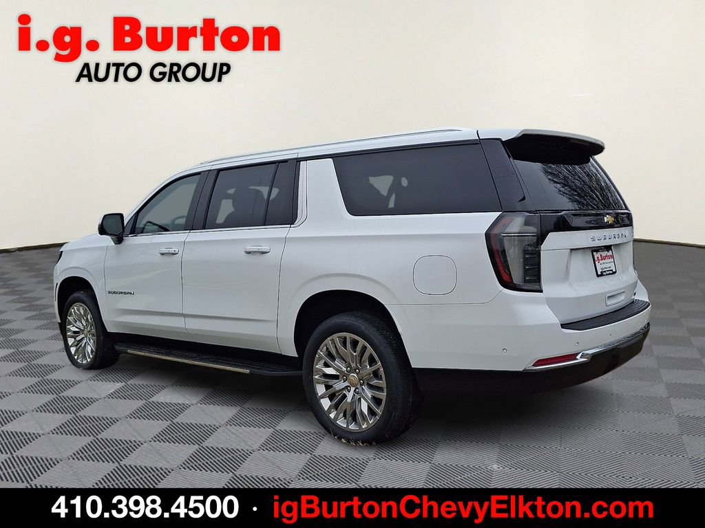 New 2026 Chevrolet Suburban LT w/ Comfort Package AWD/4WD image 3