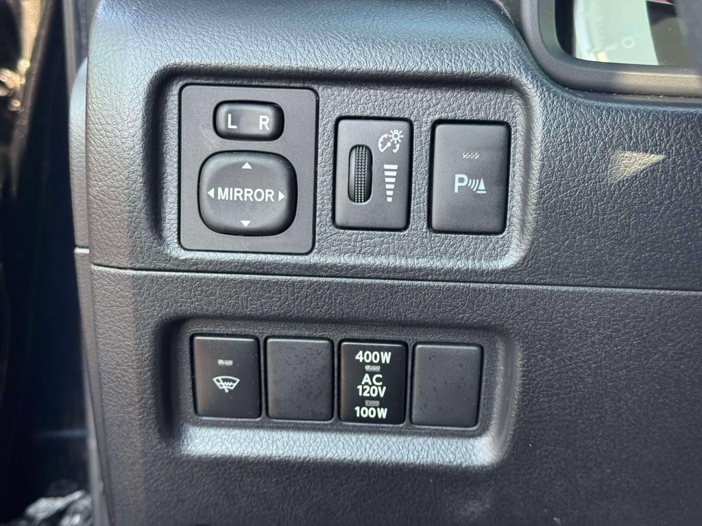 Used 2015 Toyota 4Runner Limited AWD/4WD image 22