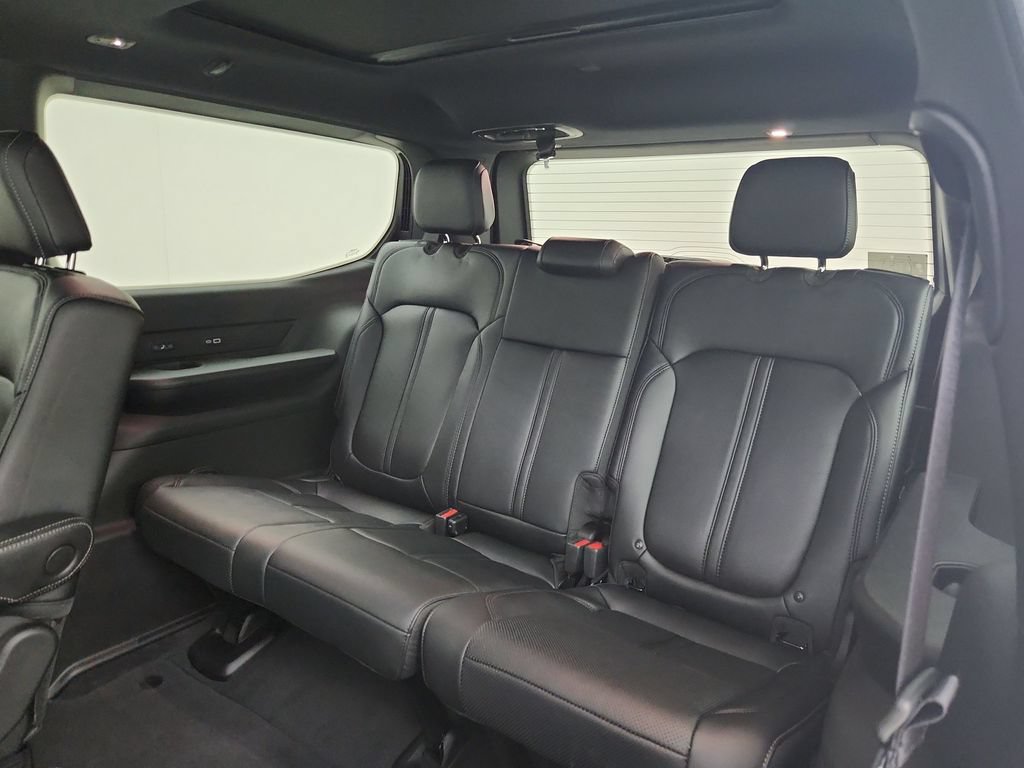 New 2026 Jeep Grand Wagoneer Limited AWD/4WD image 33
