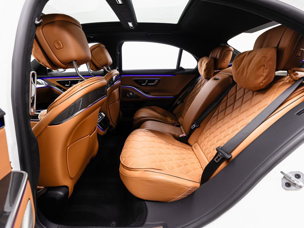 Certified 2023 Mercedes-Benz S 580e 4MATIC Sedan image 30
