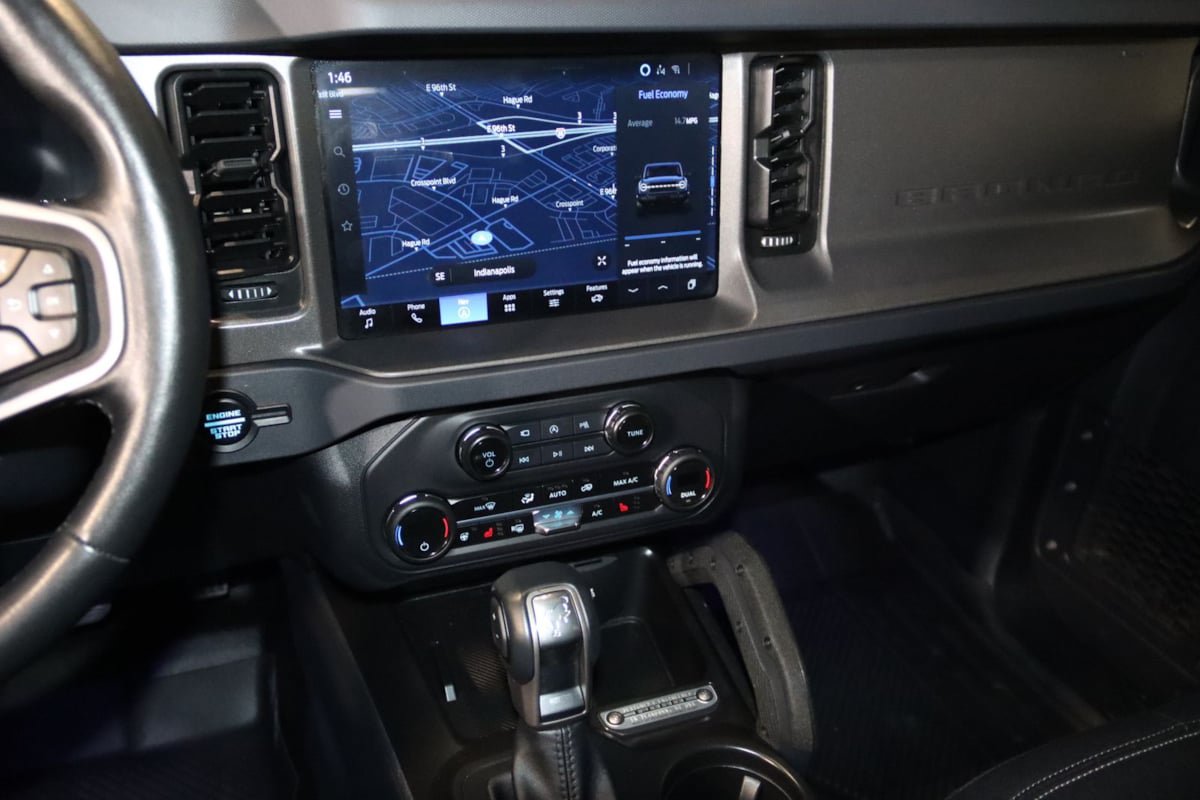 Used 2025 Ford Bronco Badlands AWD/4WD image 44
