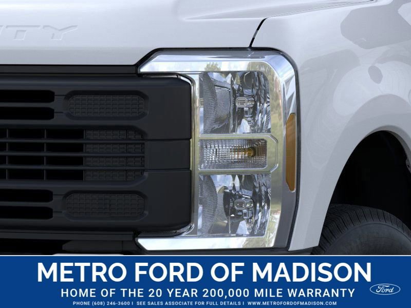 New 2026 Ford F250 XL image 19