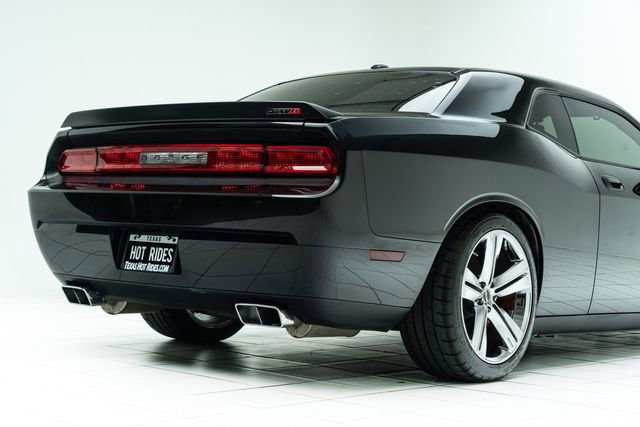 Used 2010 Dodge Challenger SRT8 w/ SRT Option Group II RWD image 15