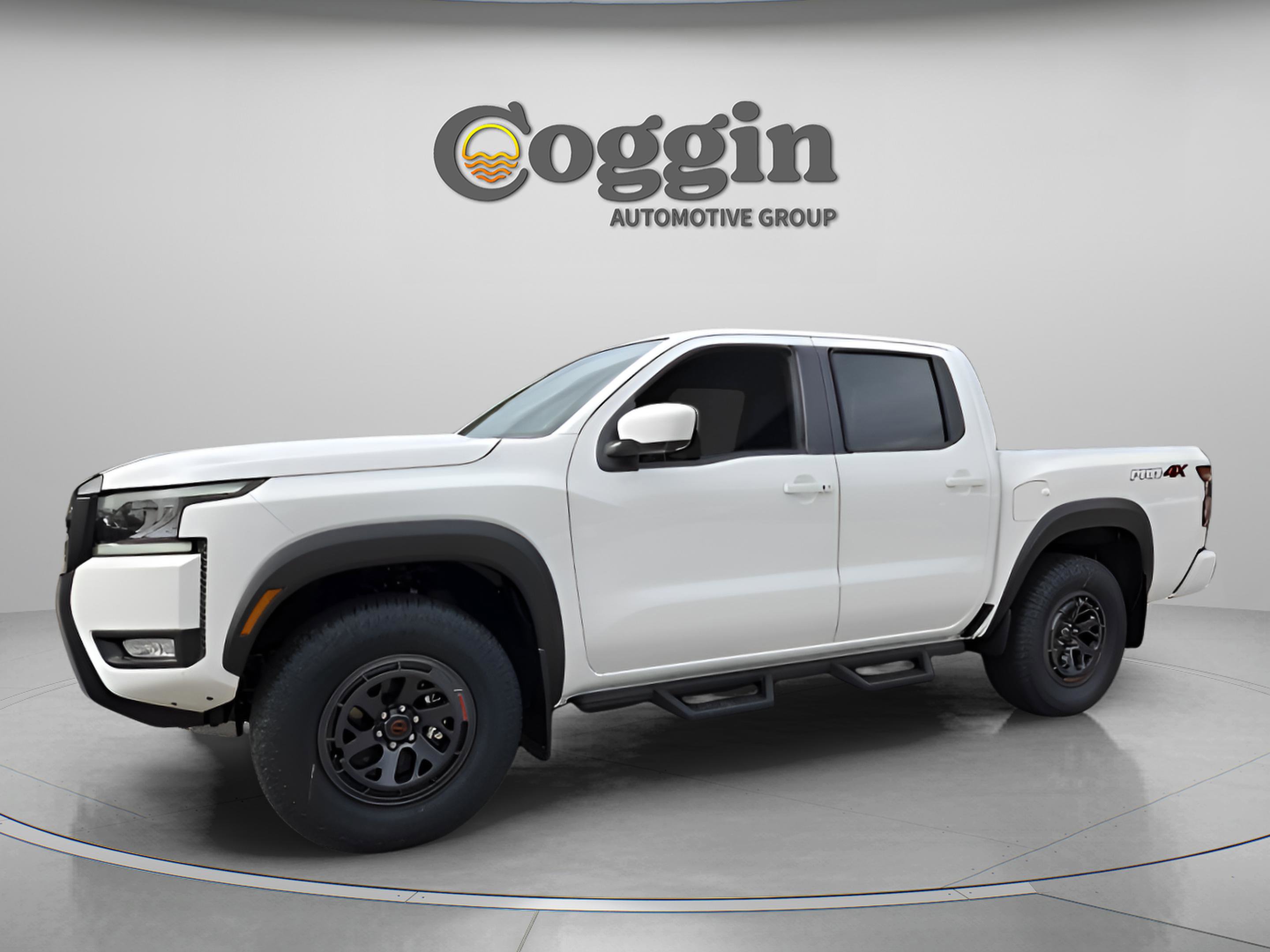 New 2026 Nissan Frontier PRO-4X w/ Pro-4x Convenience Package