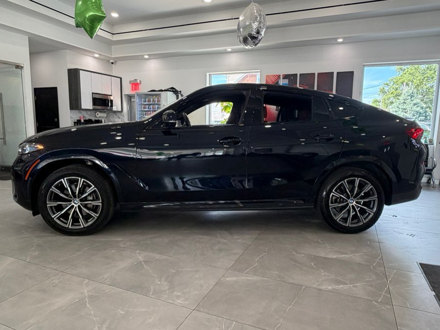 Used 2026 BMW X6 xDrive40i w/ Climate Comfort Package AWD/4WD image 5