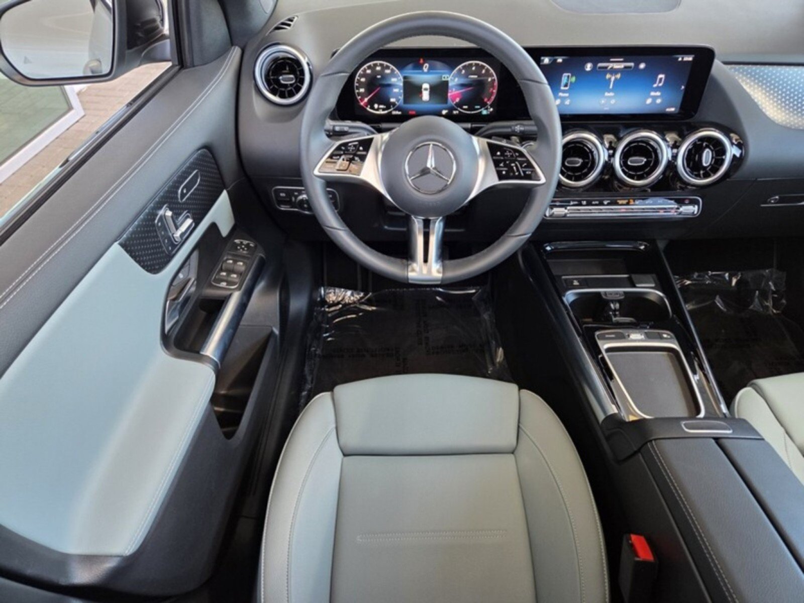 Certified 2026 Mercedes-Benz GLA 250 image 16