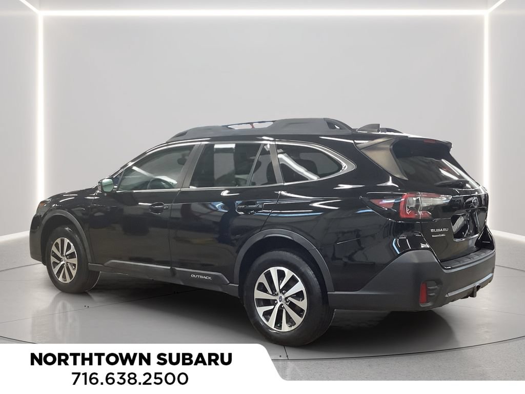 Used 2020 Subaru Outback Premium AWD/4WD image 3