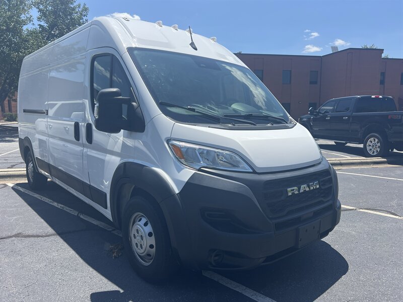 Used 2023 RAM ProMaster 2500 FWD image 4
