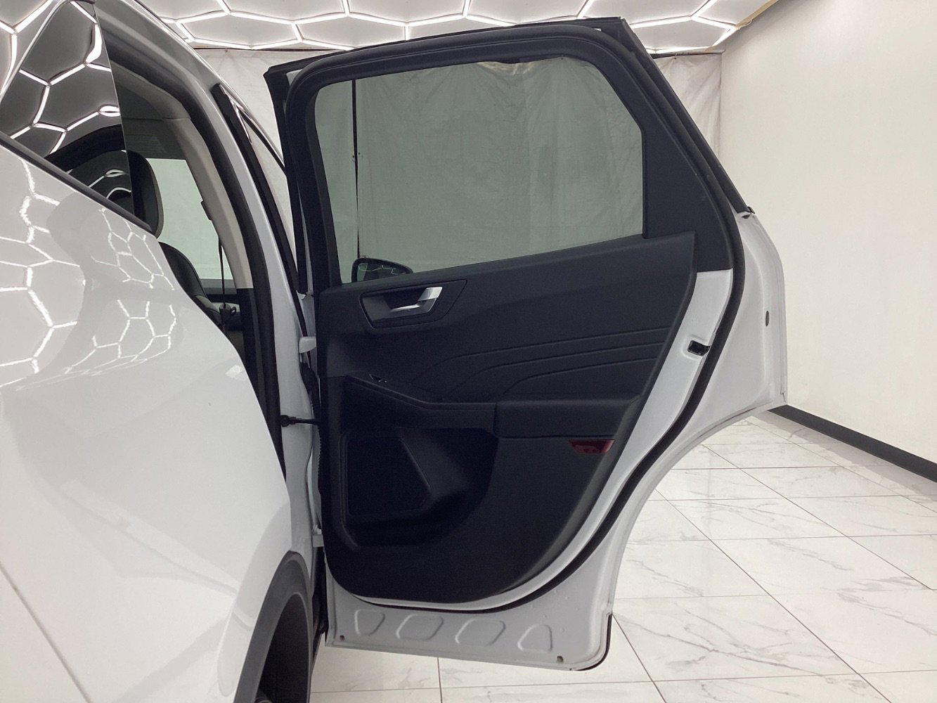Used 2022 Ford Escape SEL image 25
