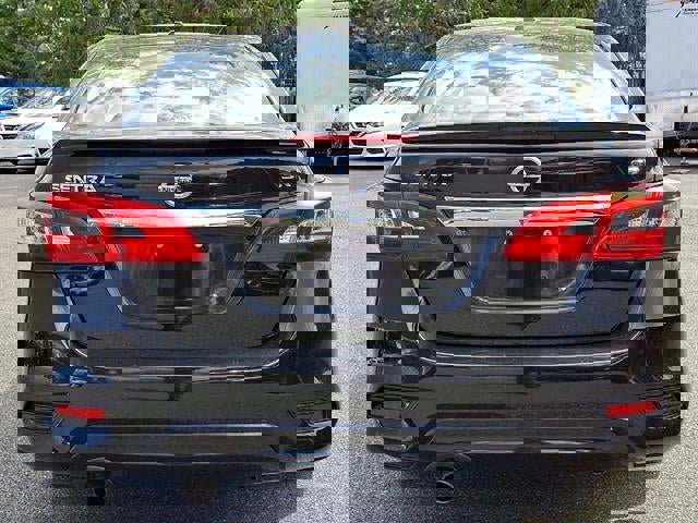 Used 2019 Nissan Sentra SR w/ Premium Package (SR) image 5